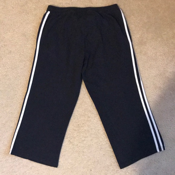 Women Adidas Capri Pants - Picture 3 of 5